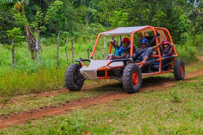 Tour en Buggies + Playa Macao + Cenote miniatura 2